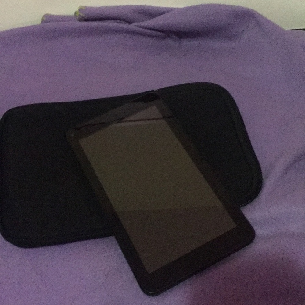 Polaroid tablet